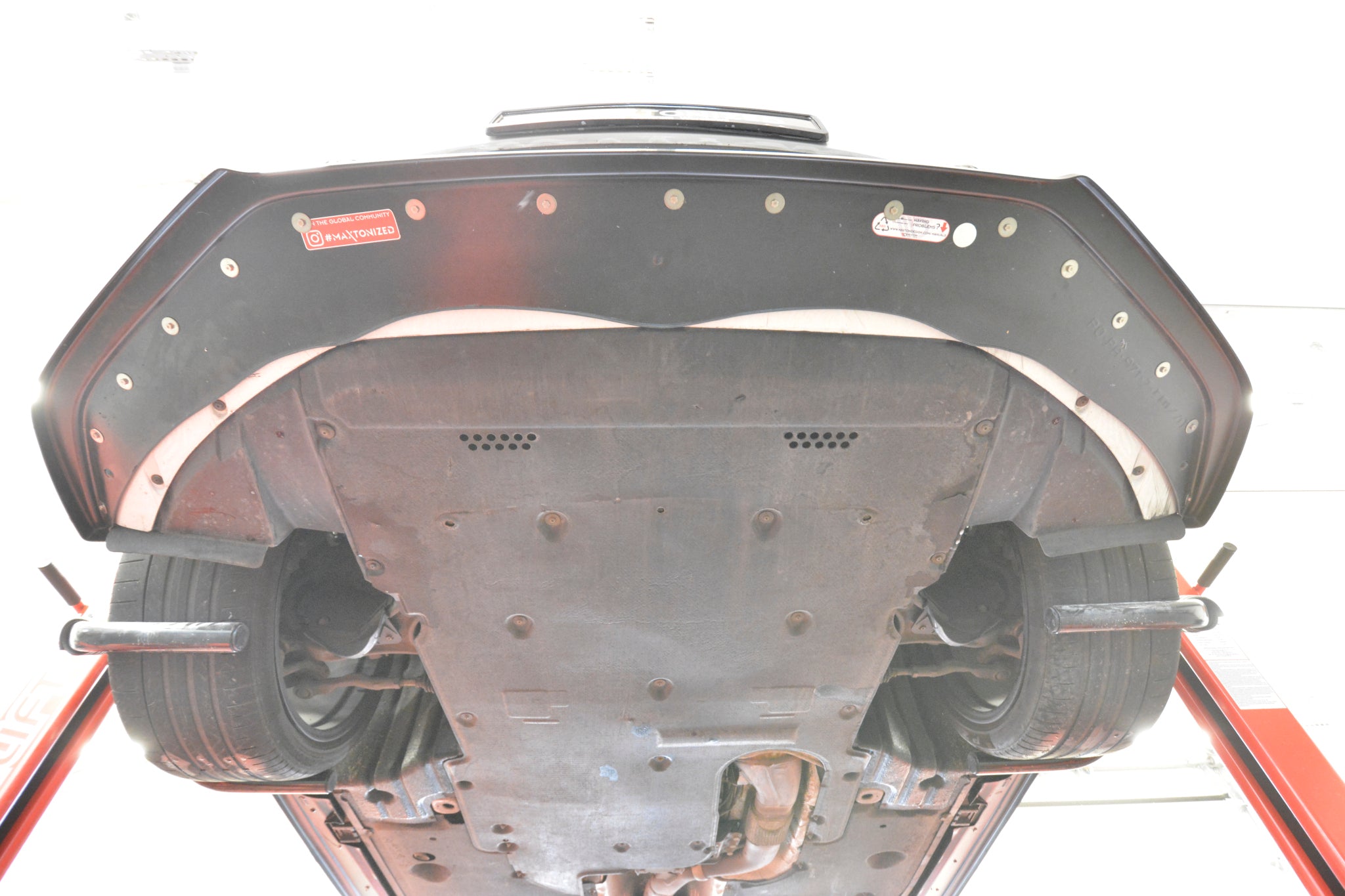 Prelungire splitter bara fata Porsche Panamera Turbo GTS 971 2016- v1 - Maxton Design