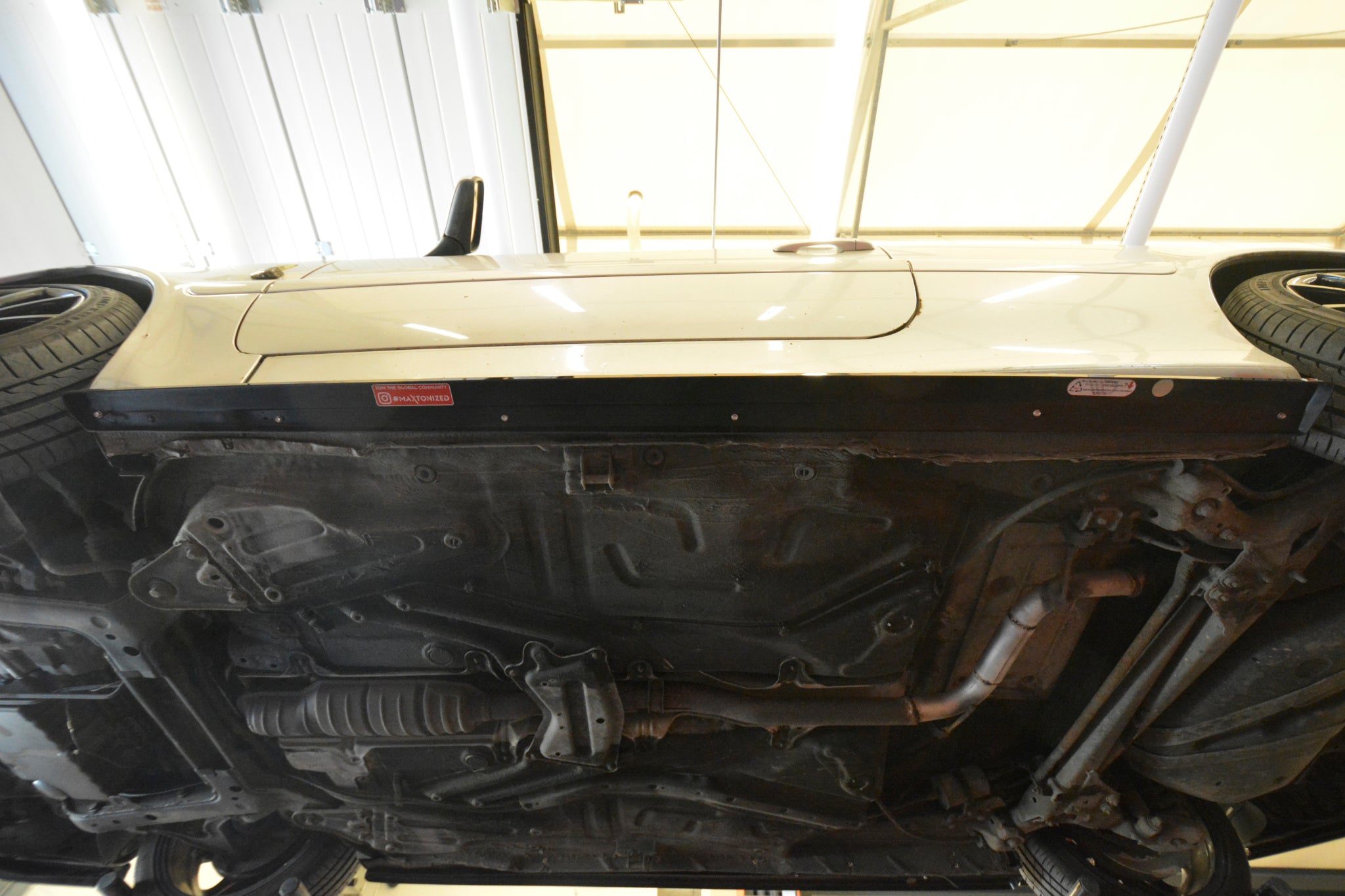 Praguri Volvo C70 Mk1 1997-2005 v1 - Maxton Design