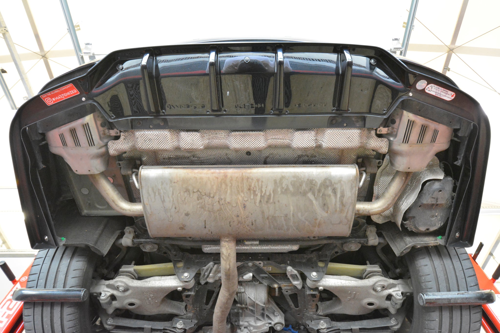 Prelungire splitter bara spate Volvo V90 S90 R-Design Mk2 2016-2020 v4 - Maxton Design