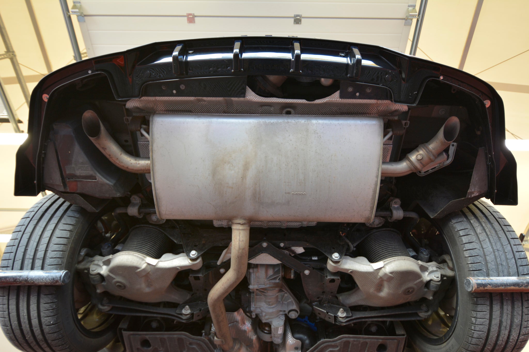 Prelungire splitter bara spate Volvo XC60 R-Design Mk2 Facelift 2021- v2 - Maxton Design