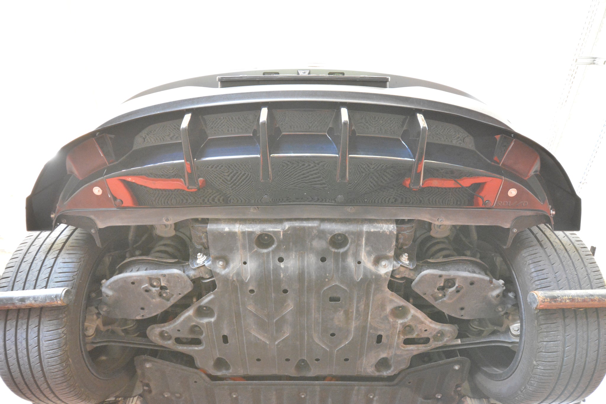 Prelungire splitter bara spate Volvo EX30 Mk1 2023- v1 - Maxton Design