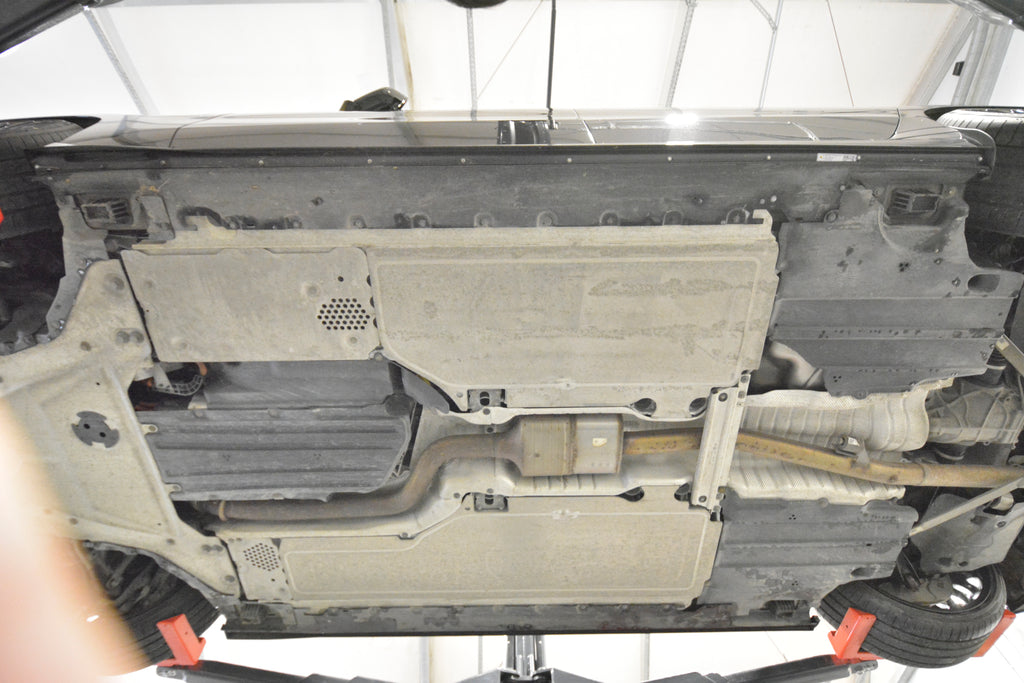 Praguri Bmw Seria 7 740d xDrive M-pack / 740i xDrive M-Pack G70 2022- v3 - Maxton Design