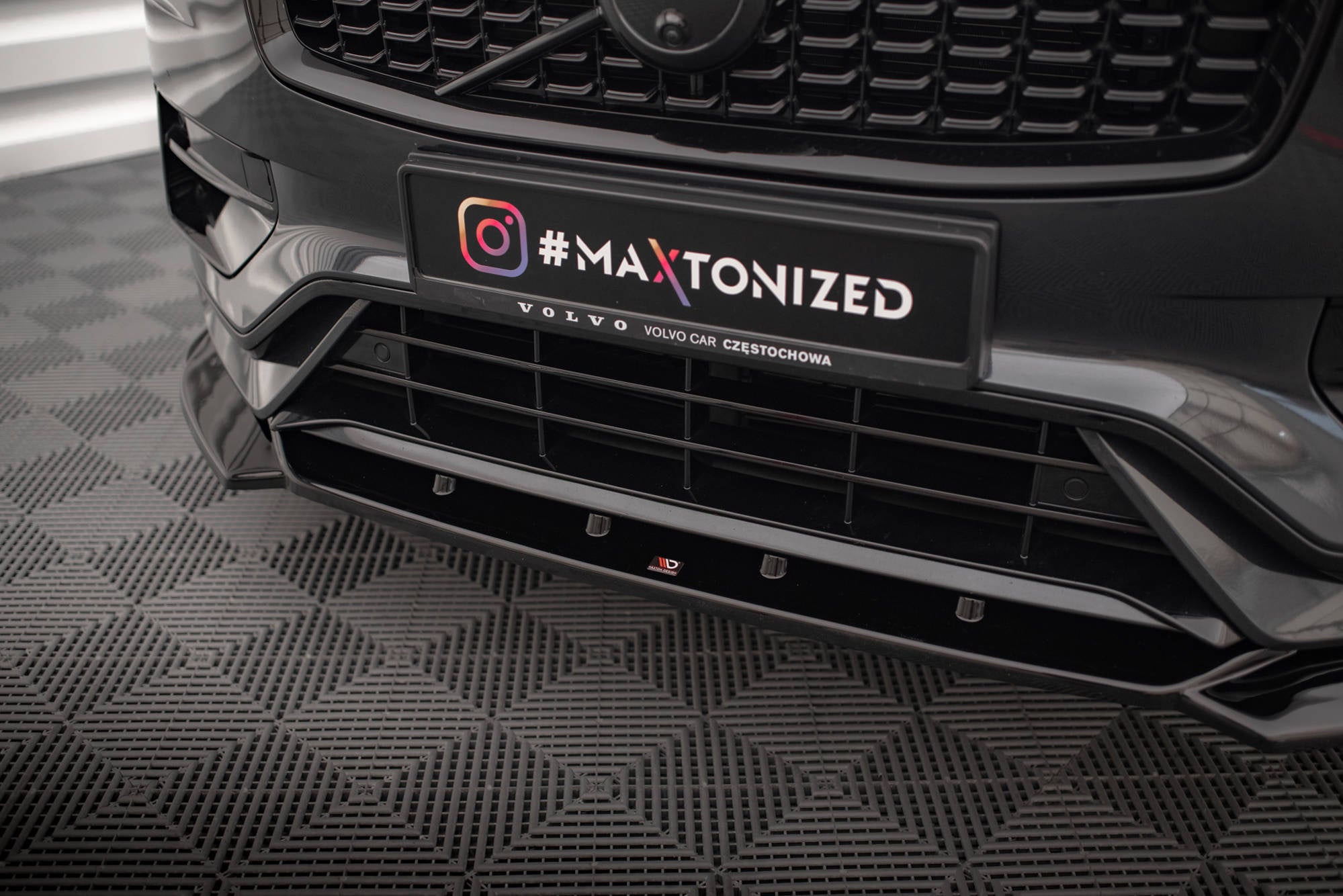 Prelungire splitter bara fata Volvo XC90 R-Design Mk2 Facelift 2019- v1 - Maxton Design