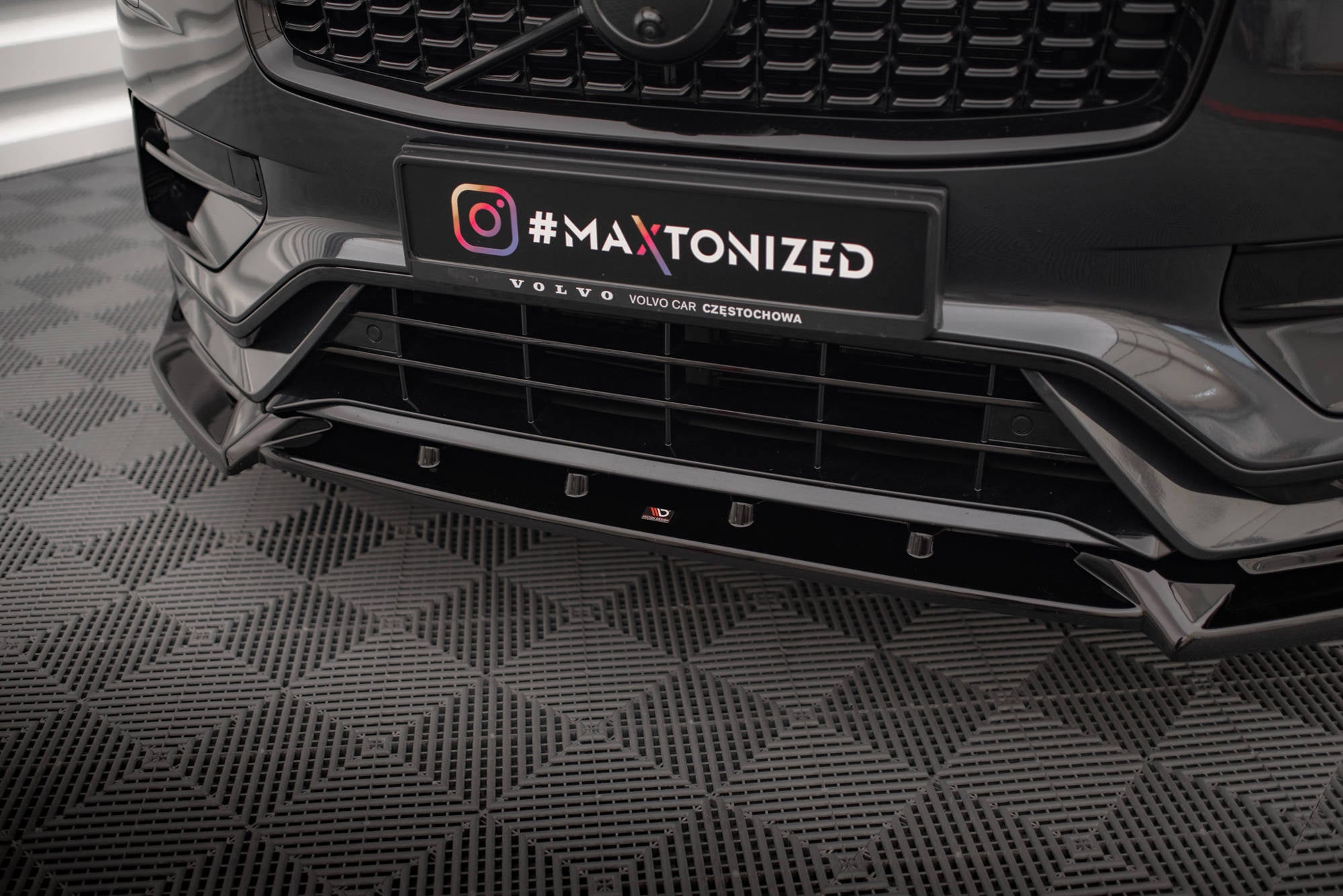 Prelungire splitter bara fata Volvo XC90 R-Design Mk2 Facelift 2019- v2 - Maxton Design