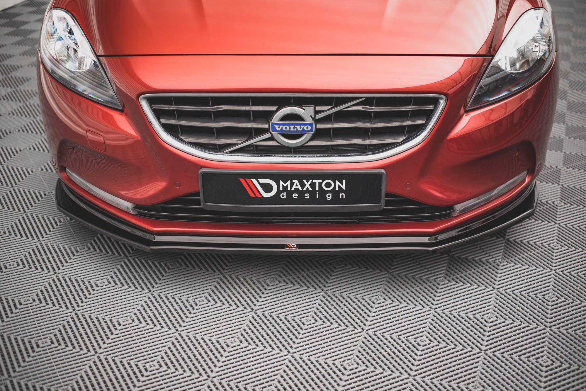 Prelungire splitter bara fata Volvo V40 2012-2019 v2 - Maxton Design