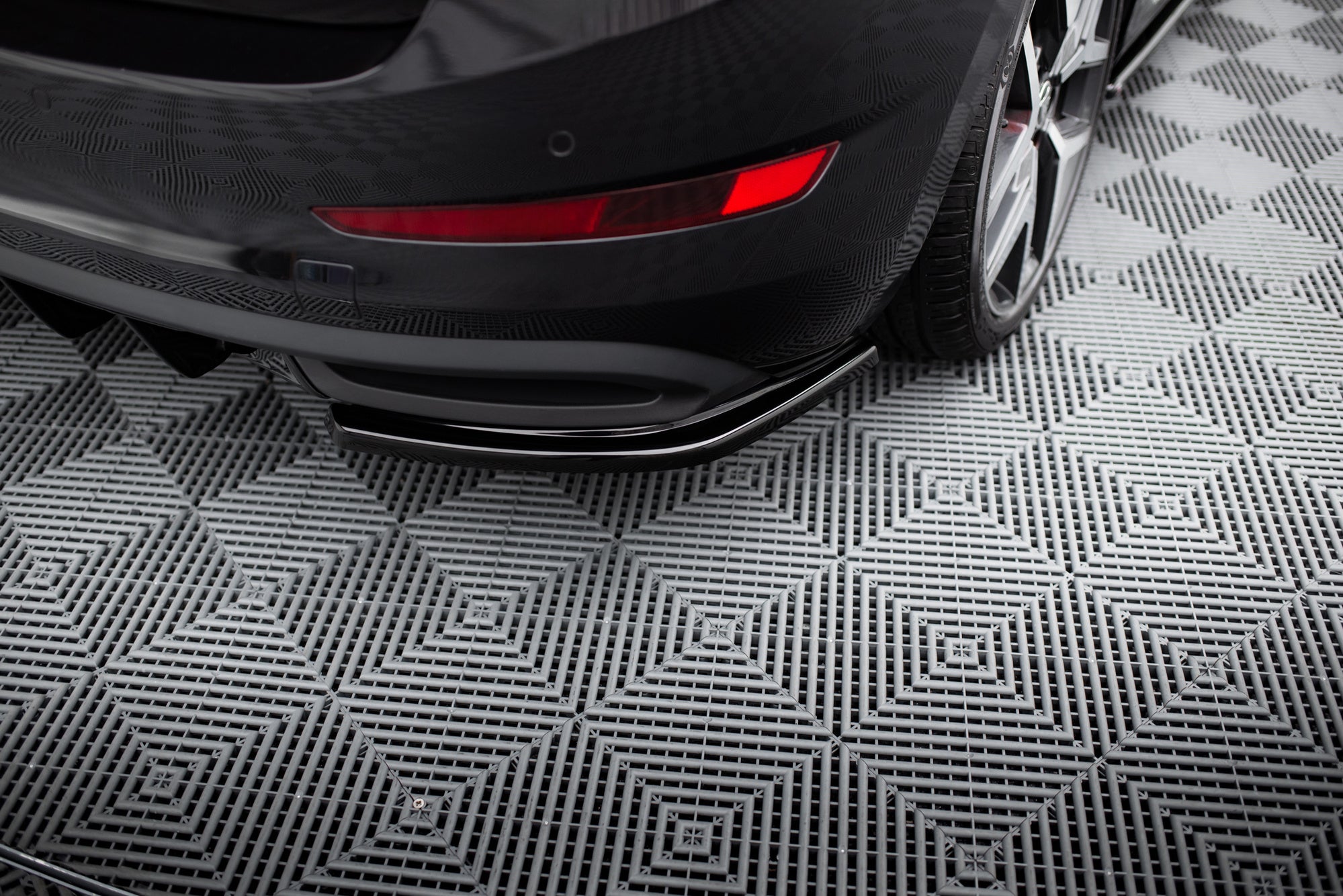 Prelungire splitter bara spate Skoda Scala 2018- v1 - Maxton Design