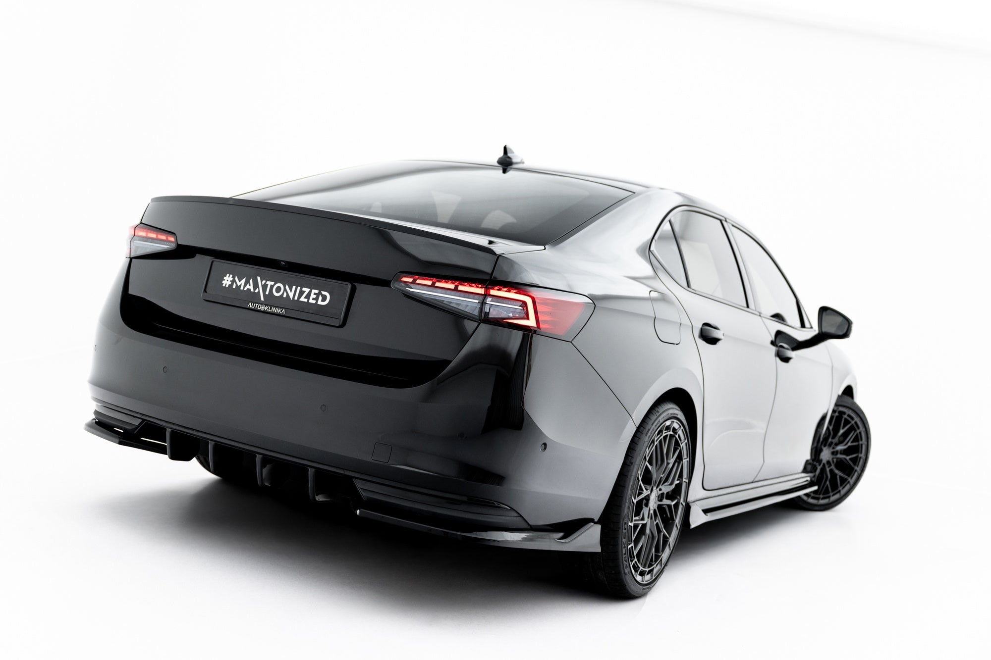 Prelungire splitter bara spate Skoda Superb Mk4 2024- v3 - Maxton Design