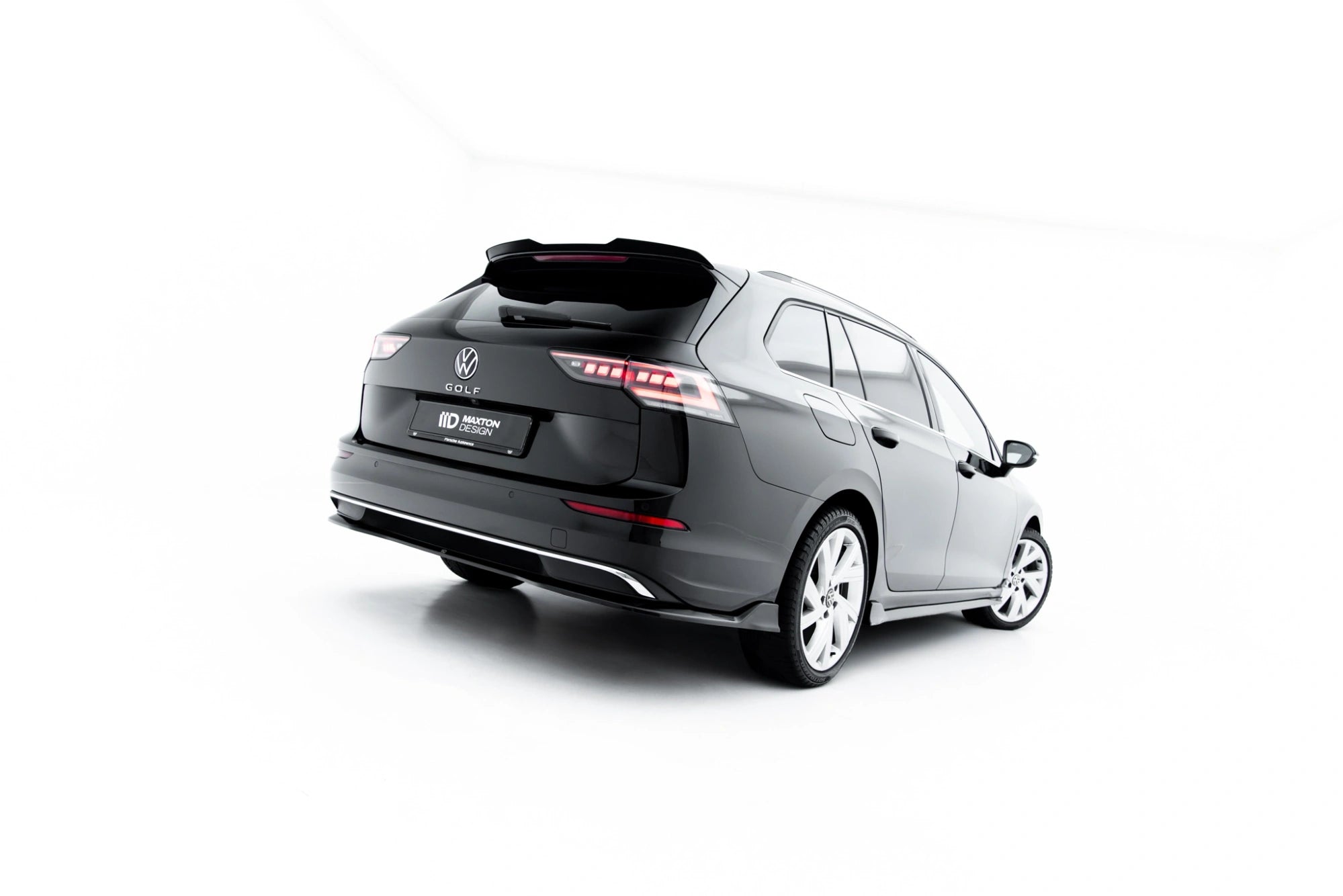 Prelungire splitter bara spate (cu aripi laterale) Volkswagen Golf Variant Mk8 Facelift - Maxton Design