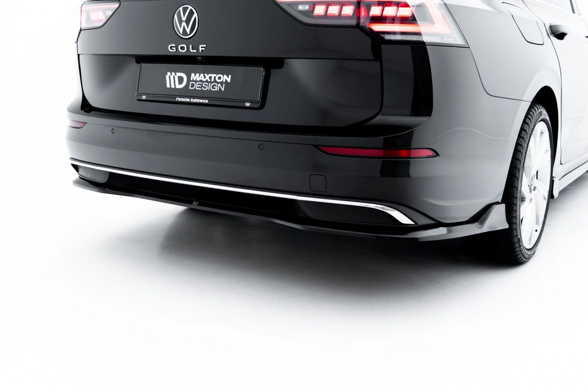 Prelungire splitter bara spate (cu aripi laterale) Volkswagen Golf Variant Mk8 Facelift - Maxton Design
