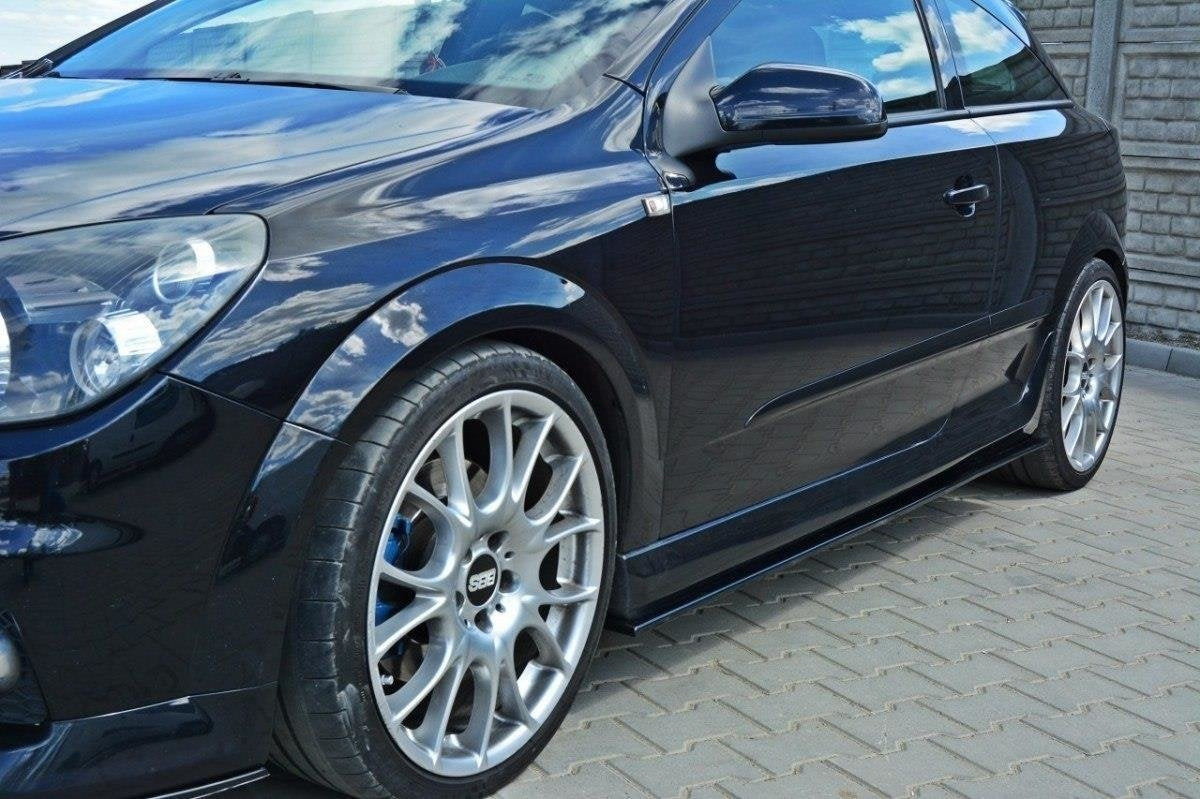 Praguri Opel Astra H OPC / VXR 2005-2010 v2 - Maxton Design