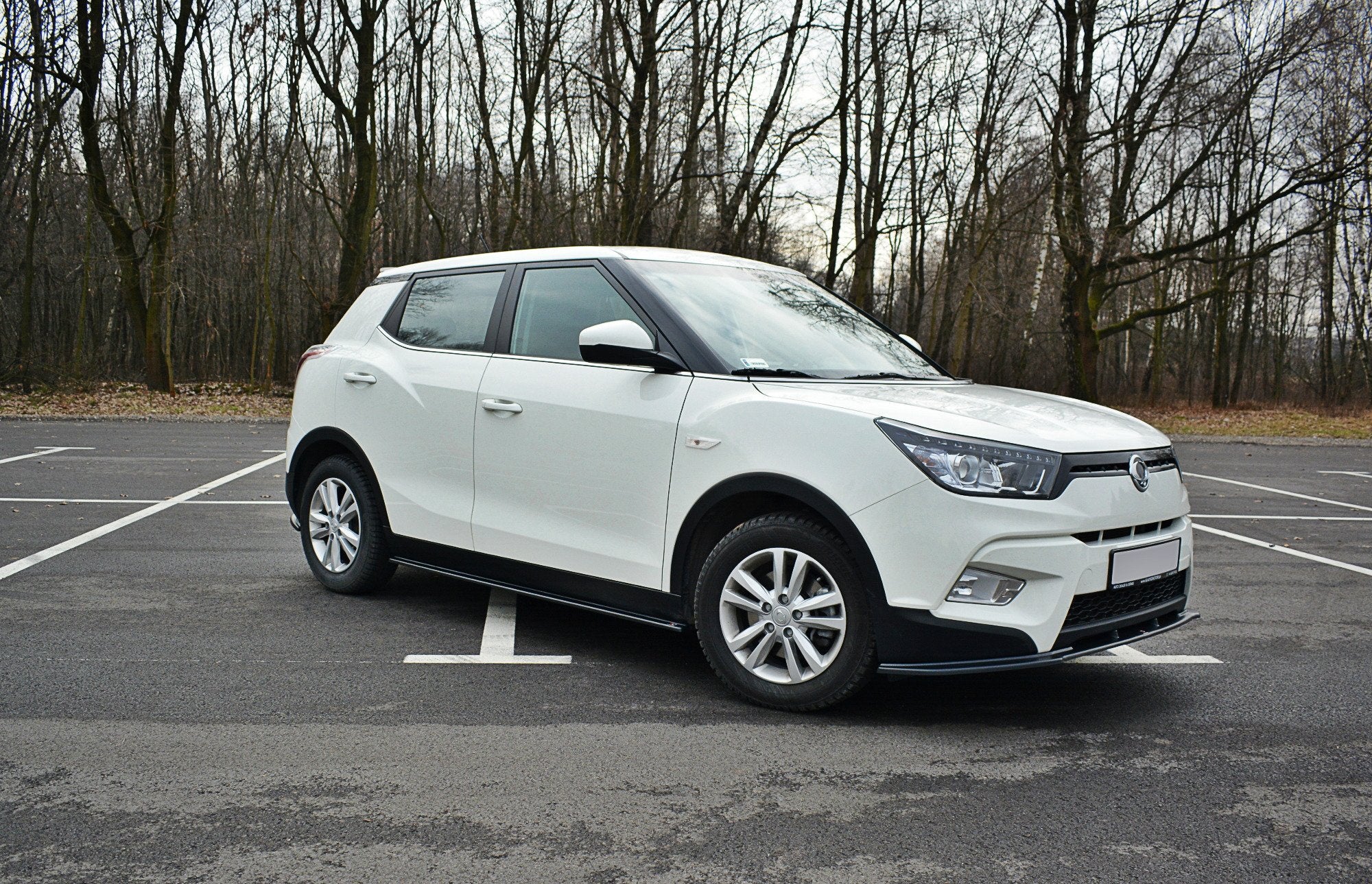 Praguri Ssang Yong Tivoli 2015- v1 - Maxton Design