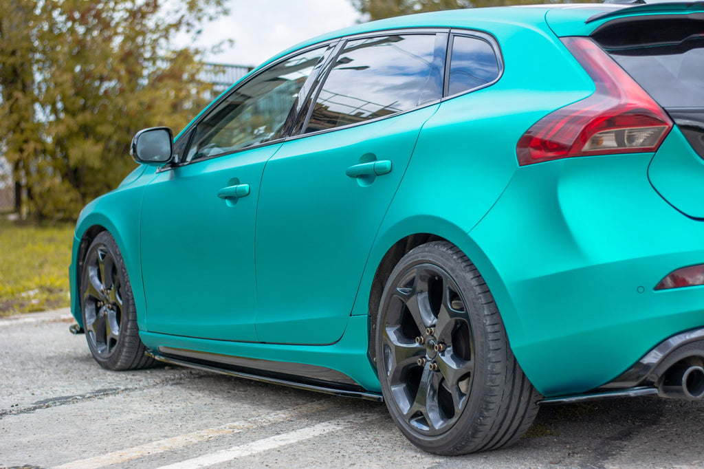Praguri Volvo V40 R-Design 2012-2019 v1 - Maxton Design