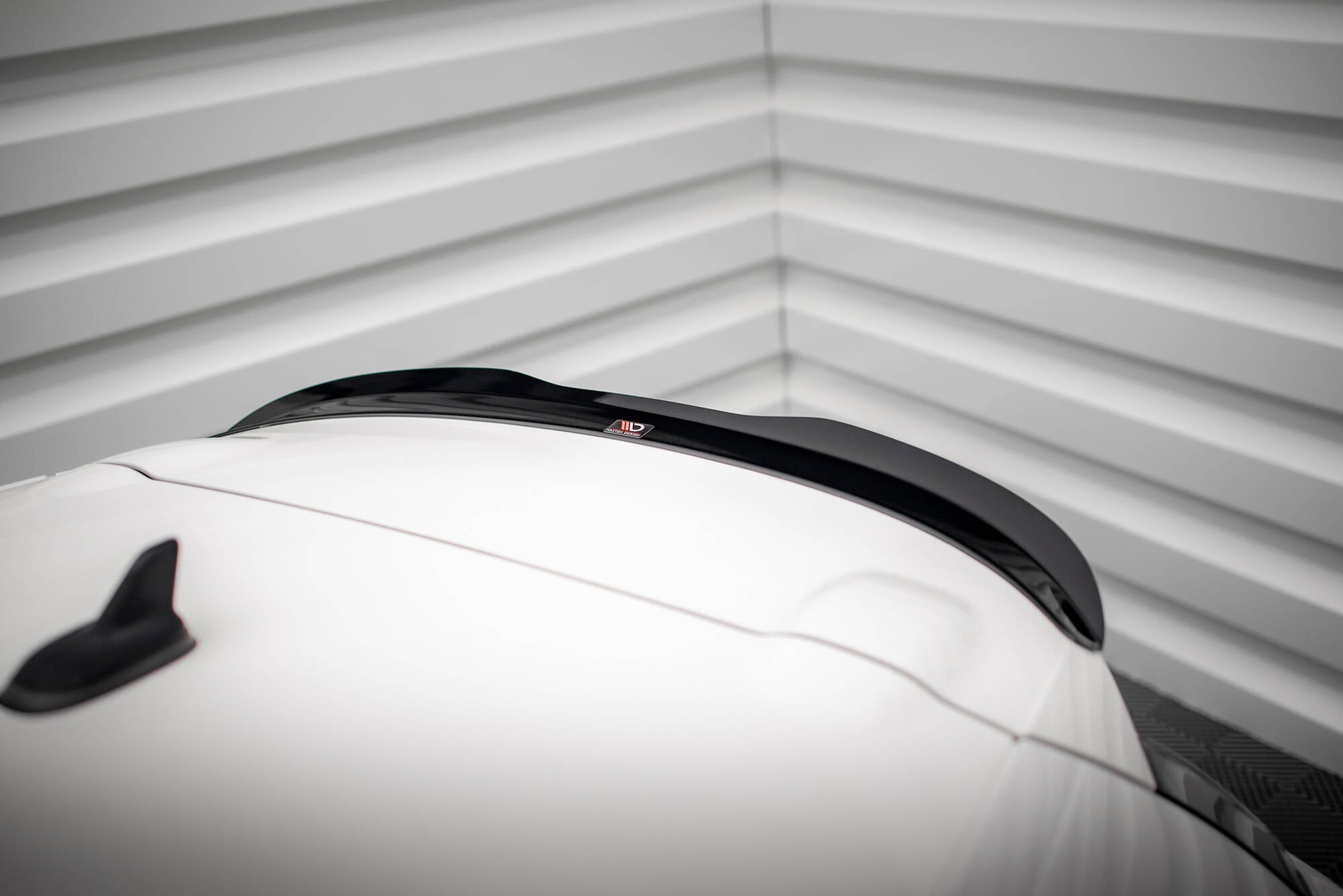 Eleron spoiler cap Volkswagen Scirocco R Mk3 2009-2013 v1 - Maxton Design