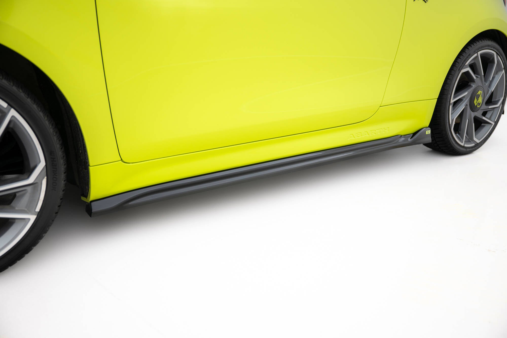 Pachet Set Splitter Exterior Prelungiri Body kit tuning Abarth 500e 2023- v1 - Maxton Design