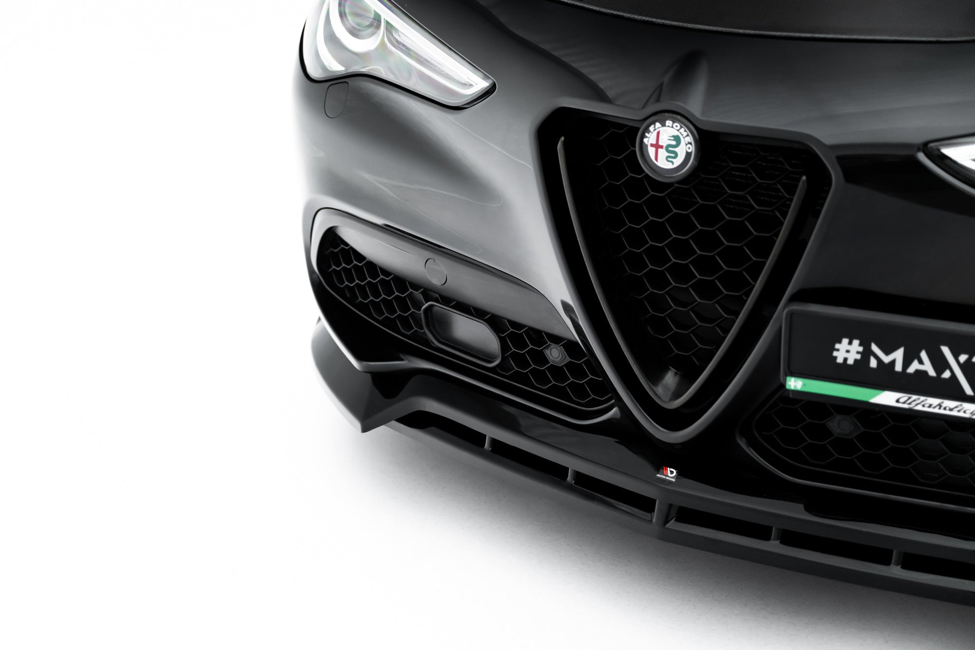 Pachet Exterior Prelungiri Body kit tuning Alfa Romeo Stelvio Mk1 2016-2022 v3 - Maxton Design