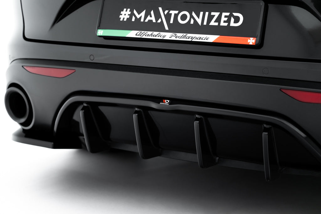 Pachet Exterior Prelungiri Body kit tuning Alfa Romeo Stelvio Mk1 2016-2022 v3 - Maxton Design