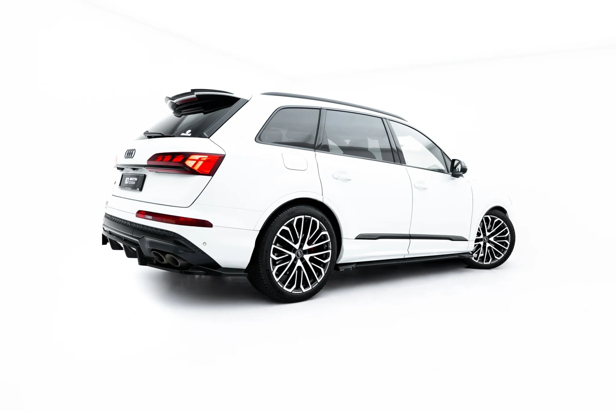 Praguri laterale Audi SQ7 Mk2 Facelift 2 - Maxton Design
