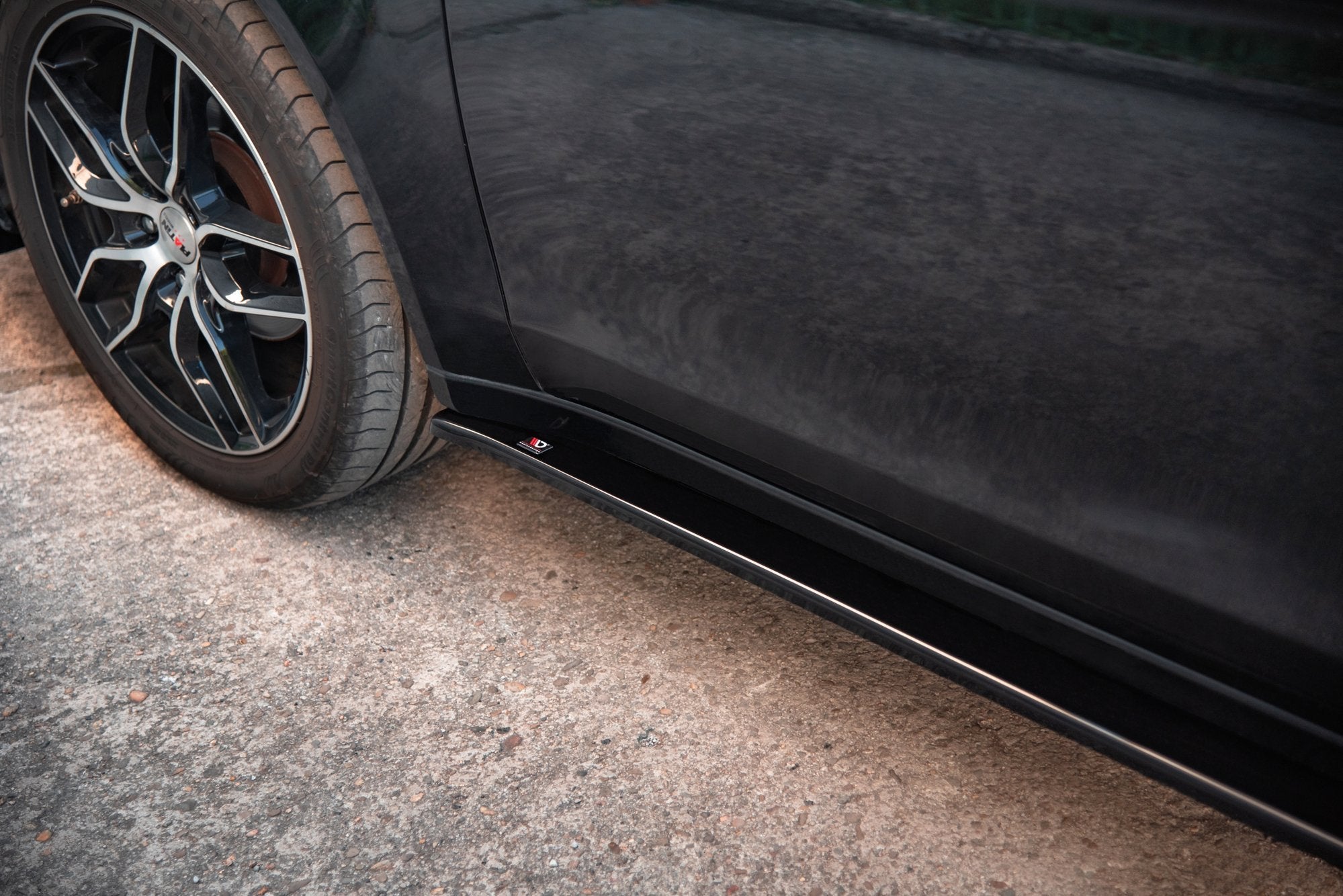 Praguri Mitsubishi Lancer Mk8 2007-2016 v3 - Maxton Design