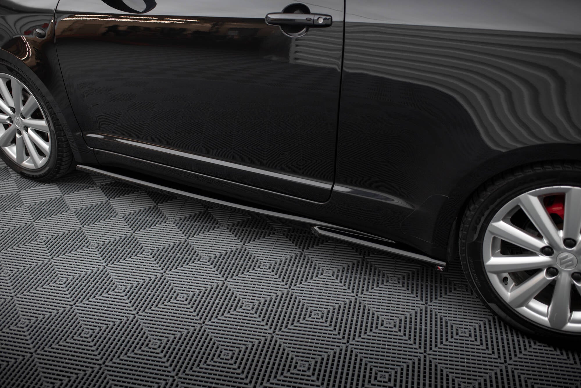 Praguri Suzuki Swift Mk4 Sport 2005-2010 v1 - Maxton Design