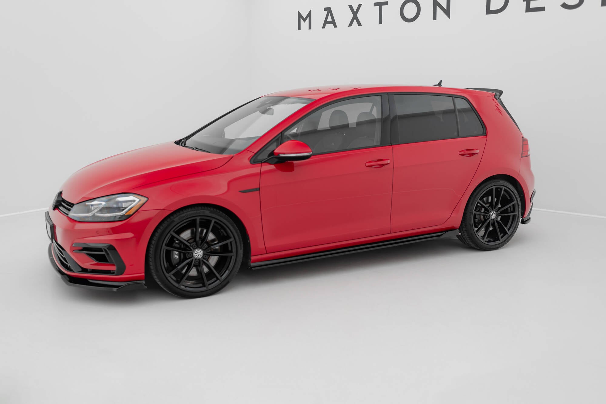 Praguri Volkswagen Golf 7 R Facelift 2017- v7 - Maxton Design