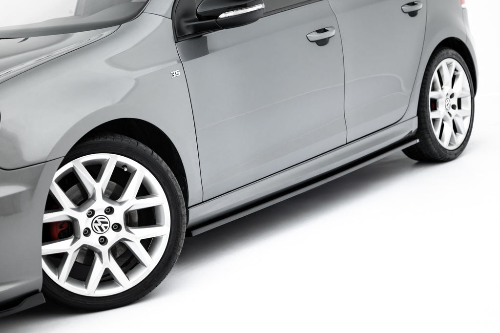 Praguri Volkswagen Golf 6 GTI 35TH R20 2008-2012 v4 - Maxton Design