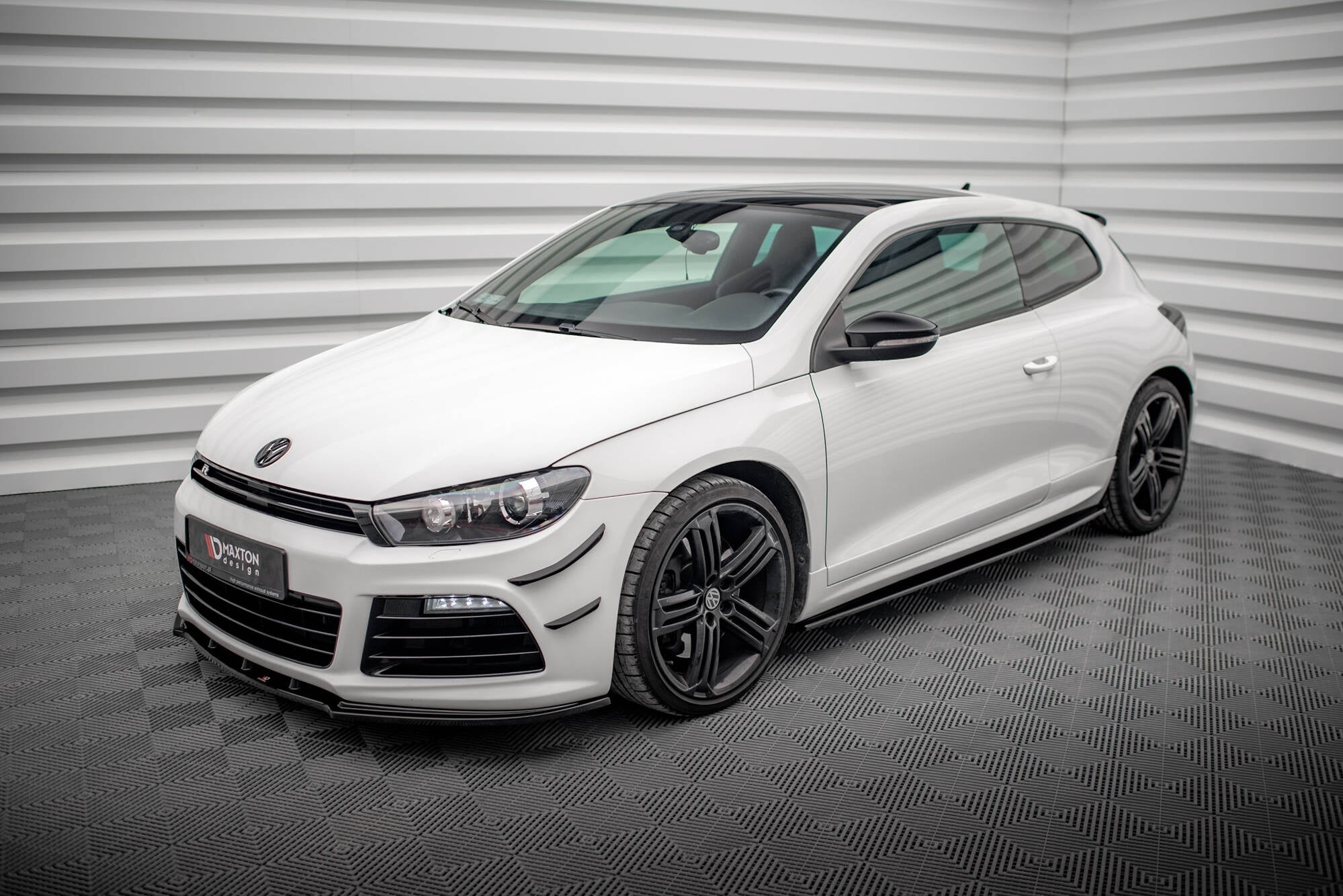 Praguri Volkswagen Scirocco R Mk3 2009-2013 v1 - Maxton Design