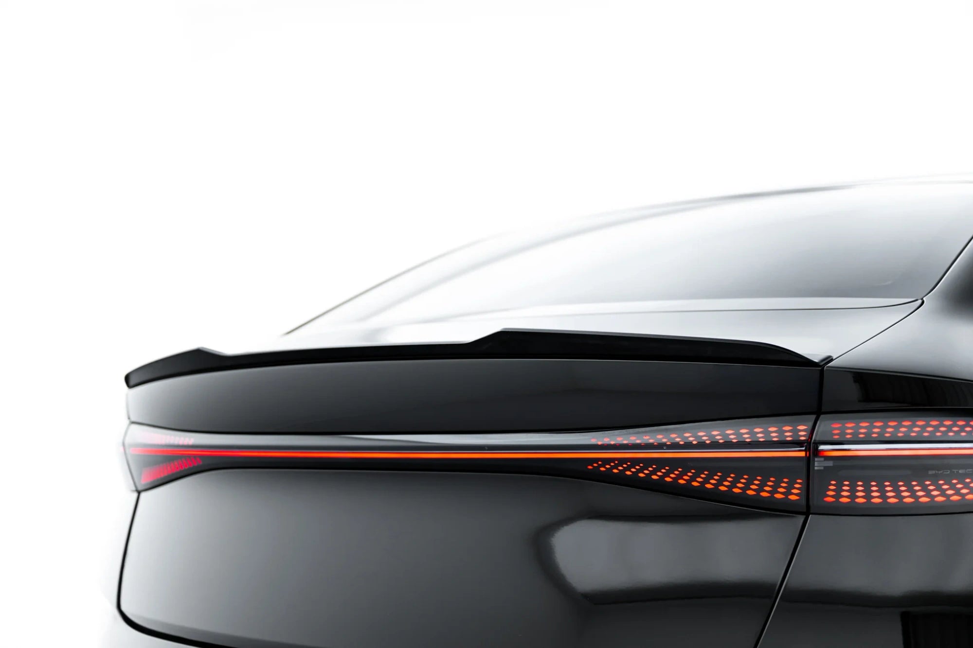 Eleron spoiler cap BYD Seal Mk1 - Maxton Design