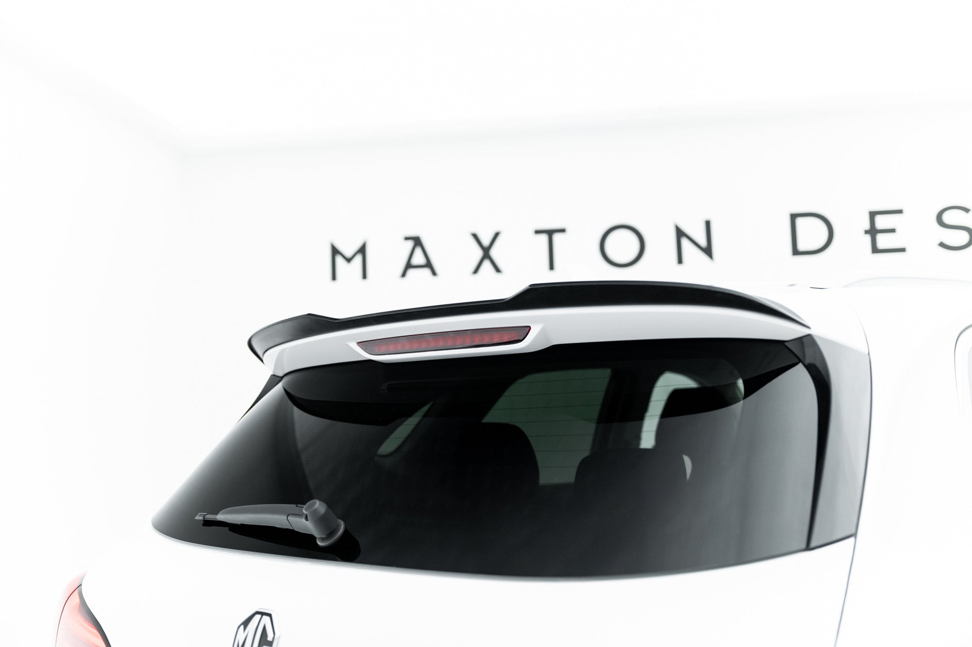 Eleron spoiler cap MG HS Mk1 Facelift 2020-2025 v1 - Maxton Design