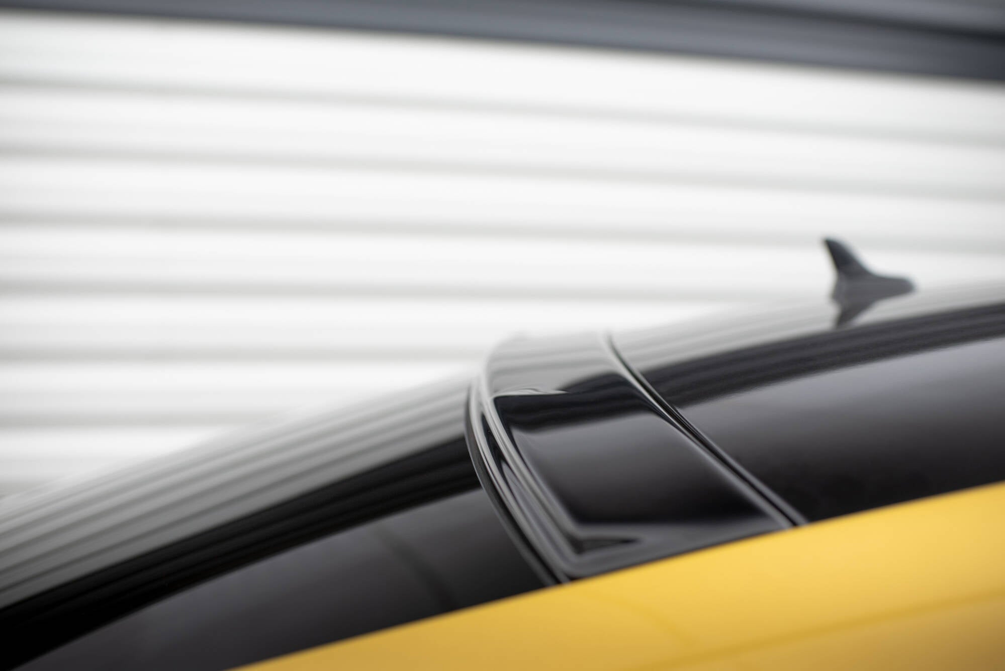 Eleron luneta Volkswagen Arteon 2017- v1 - Maxton Design